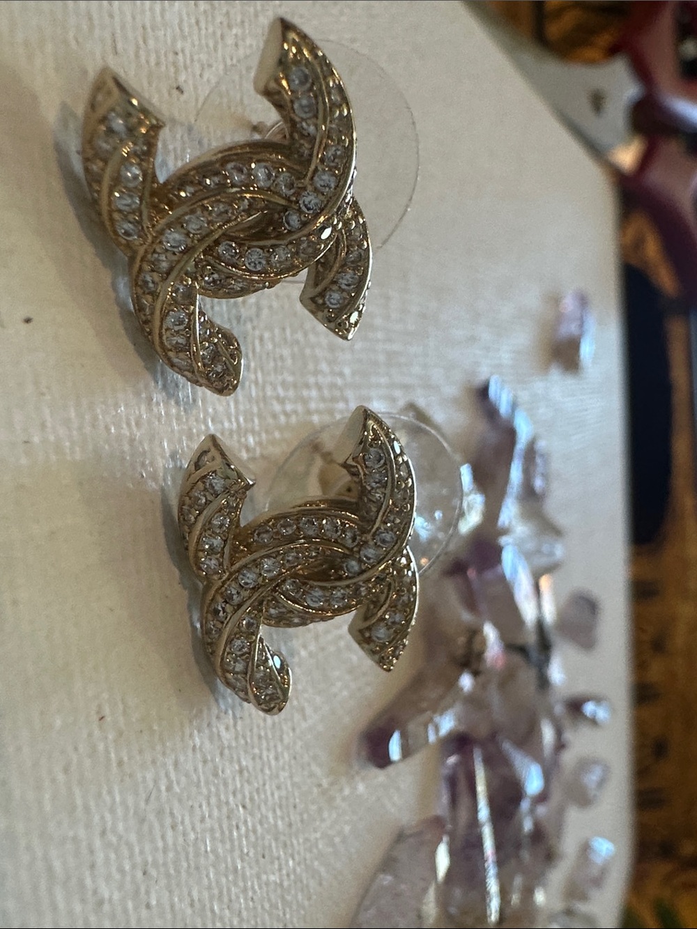Crystal-Embellished Interlocking Logo Stud Earrings - Gold
